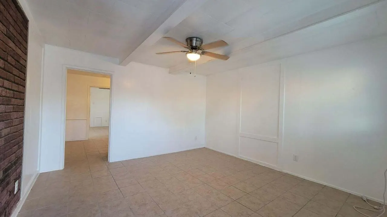 Photo 9 — 2101 38th Street, Lubbock, TX 79412