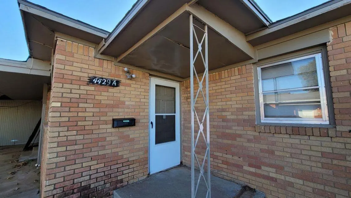 Photo 2 — 4429 31st Street, Lubbock, TX 79410