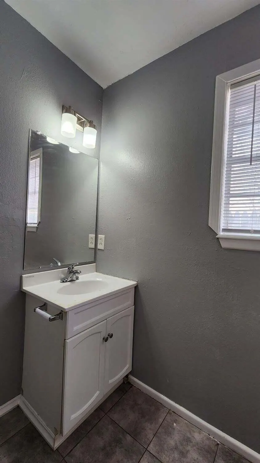 Photo 18 — 2207 15th Street, Lubbock, TX 79401