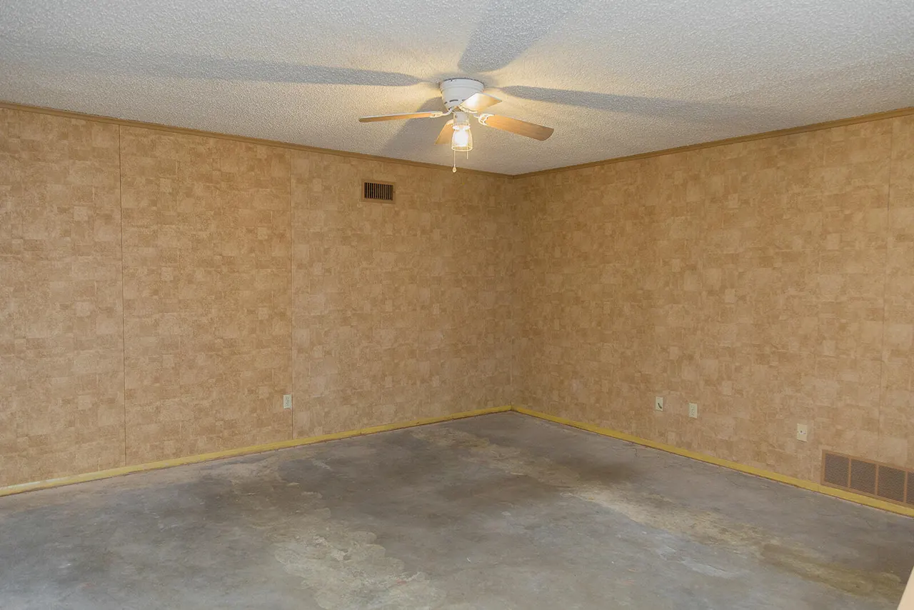 Photo 57 — 1311 Holiday Drive, Plainview, TX 79072