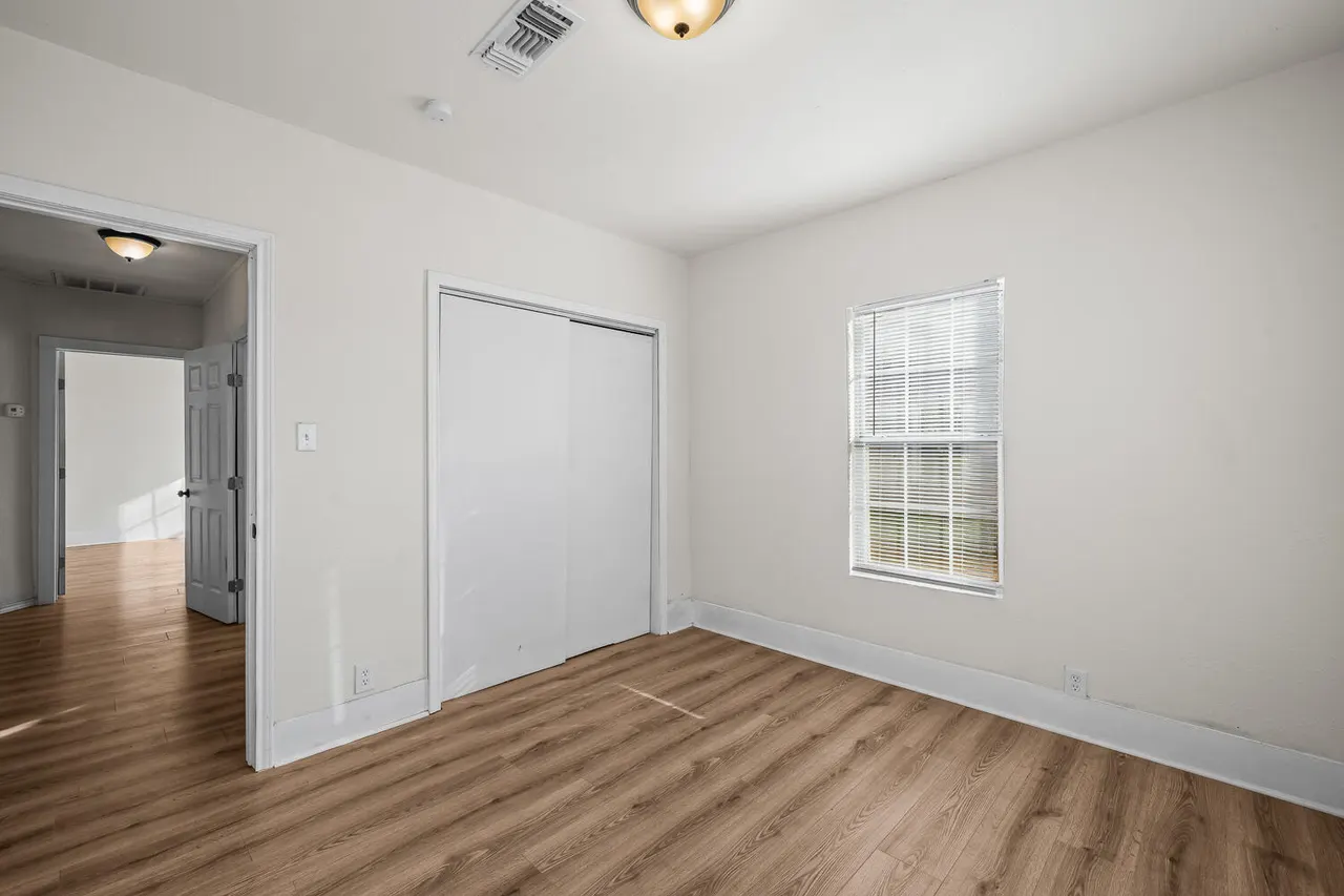 Photo 16 — 620 S 11th Street, Slaton, TX 79364