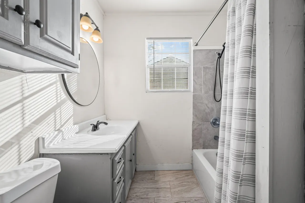 Photo 18 — 620 S 11th Street, Slaton, TX 79364