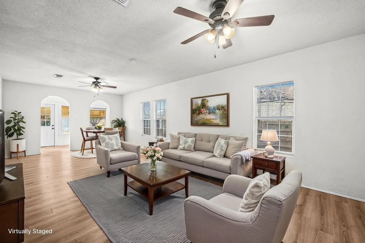 Photo 5 — 620 S 11th Street, Slaton, TX 79364