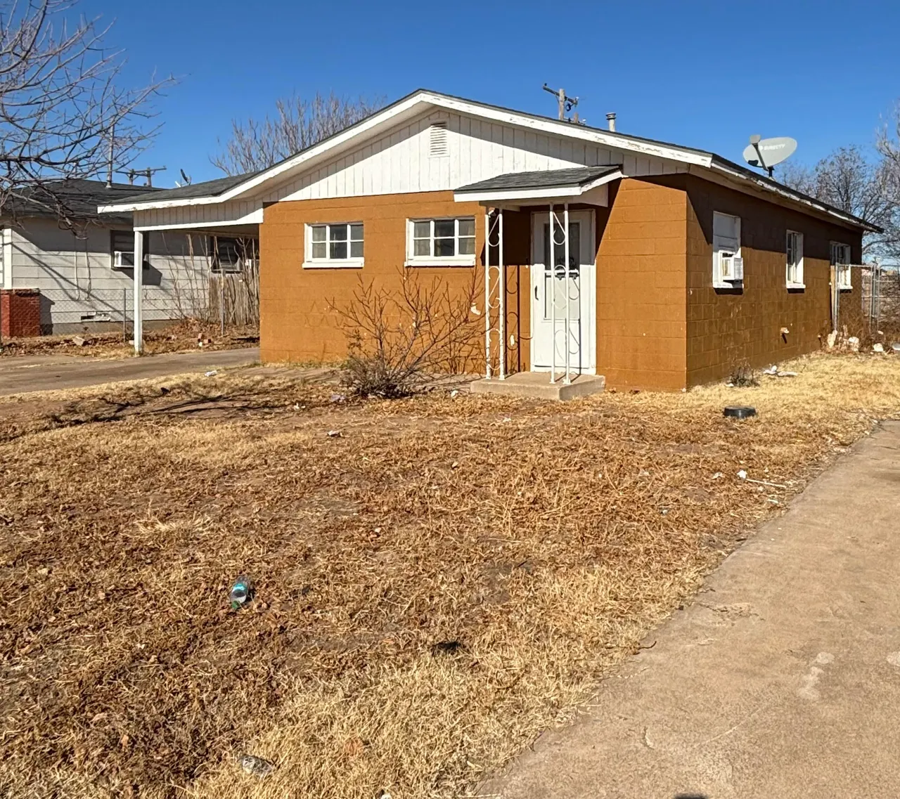 Photo 2 — 2105 E 29th Street, Lubbock, TX 79404