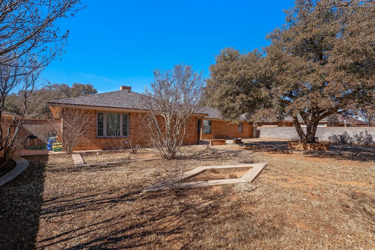Photo 30 — 2107 Tech Drive, Levelland, TX 79336