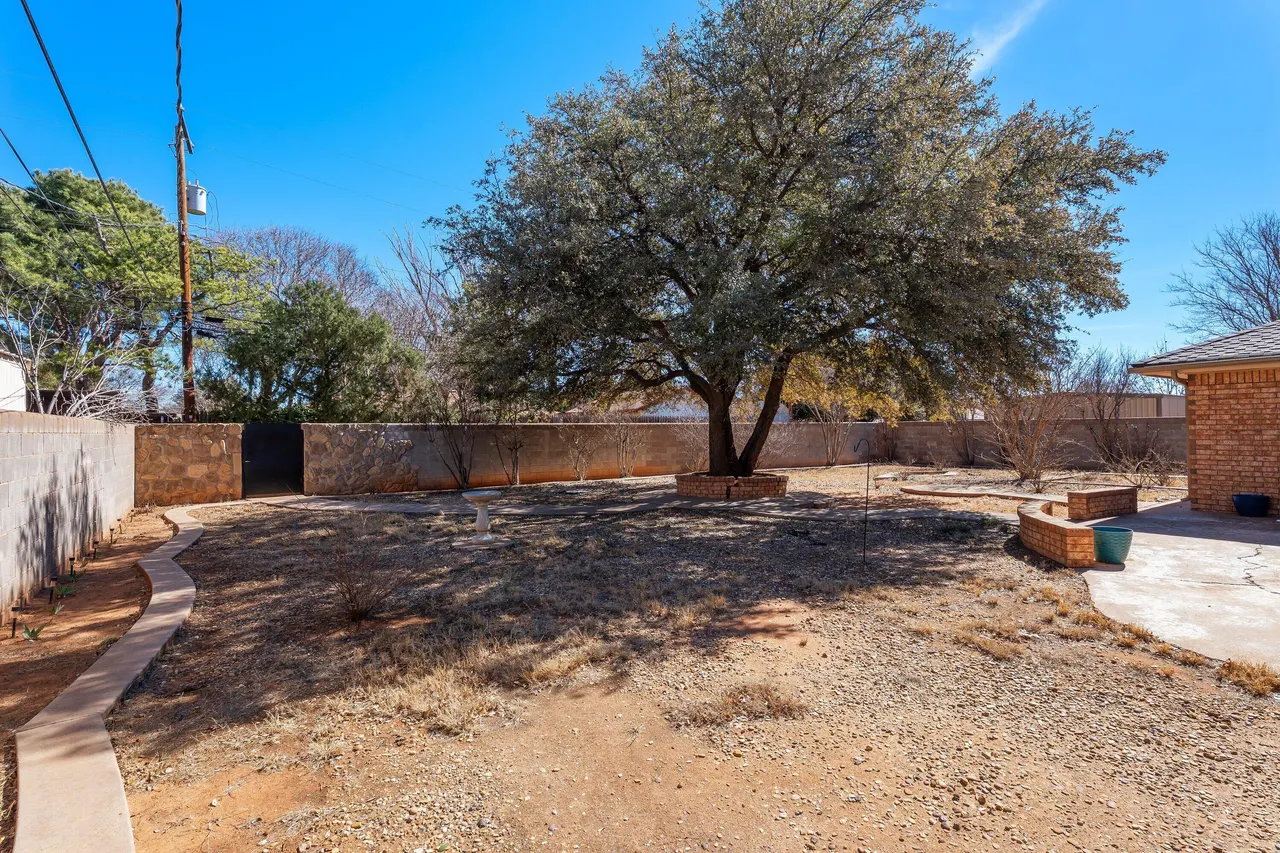 Photo 31 — 2107 Tech Drive, Levelland, TX 79336
