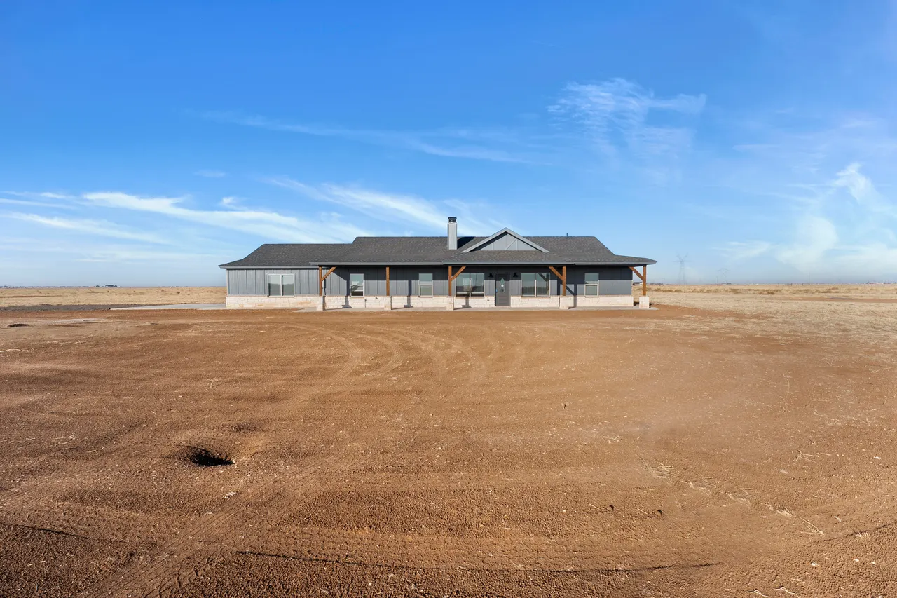 Photo 3 — 12413 N C R 2900, Idalou, TX 79329