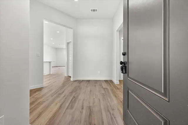 Photo 2 — 805 E 30th Street, Wolfforth, TX 79382