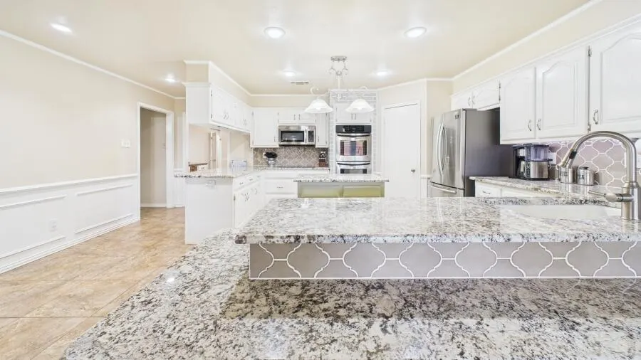 Photo 12 — 2115 Rice Drive, Levelland, TX 79336