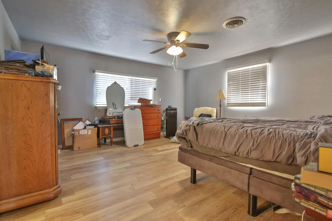 Photo 14 — 6903 Gary Avenue, Lubbock, TX 79413