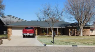 Sold home at 314 W Avenue J