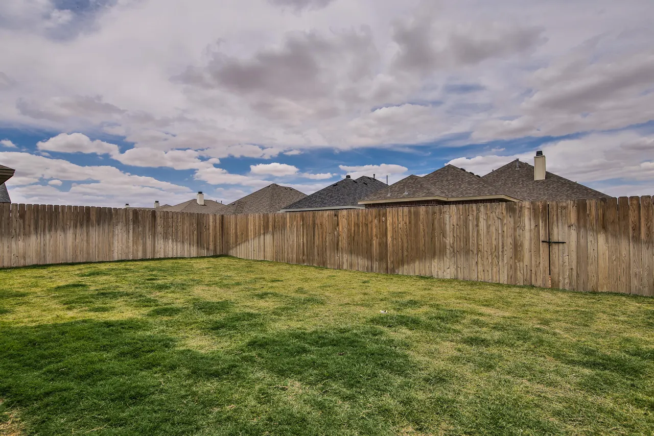 Photo 39 — 5910 Grinnell Street, Lubbock, TX 79416