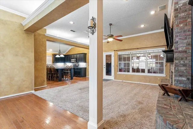 Photo 5 — 1313 Yorkshire Avenue, Wolfforth, TX 79382