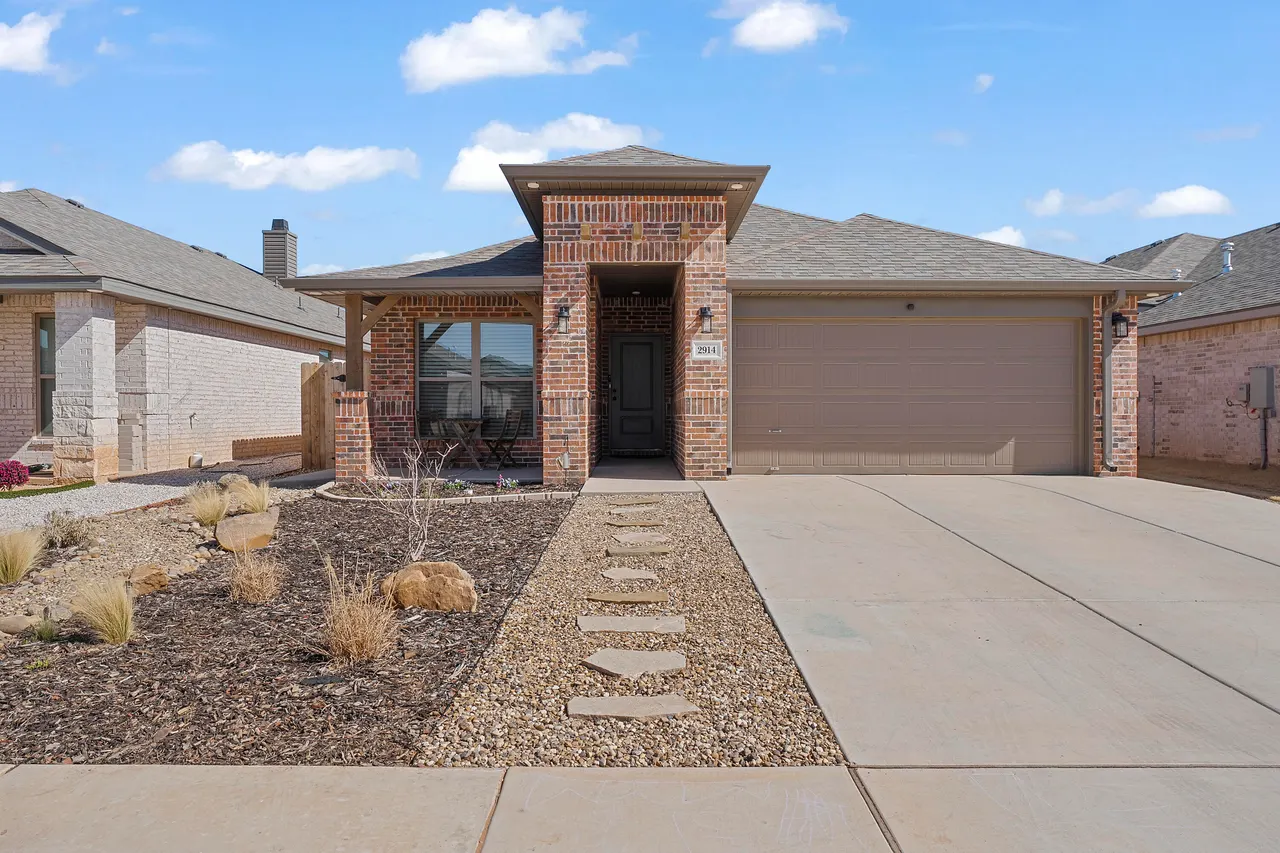 Front exterior — 2914 Cottonwood Avenue, Wolfforth, TX 79382