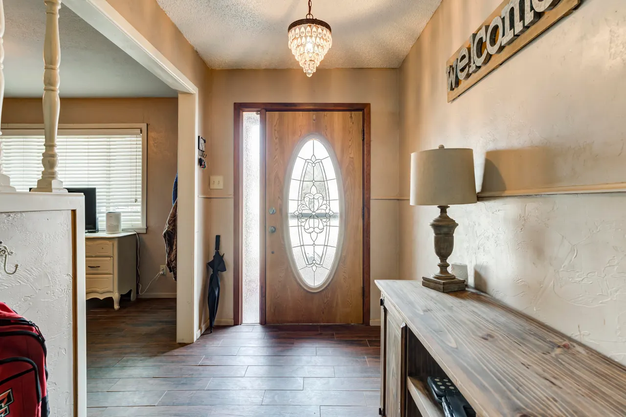 Photo 3 — 2503 N 2nd Street, Tahoka, TX 79373