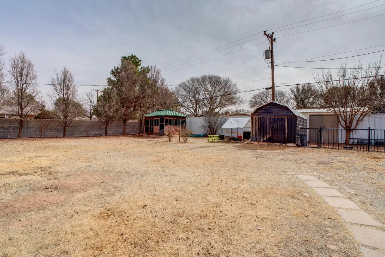 Photo 22 — 2503 N 2nd Street, Tahoka, TX 79373