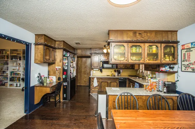 Photo 8 — 705 S 22nd Street, Slaton, TX 79364