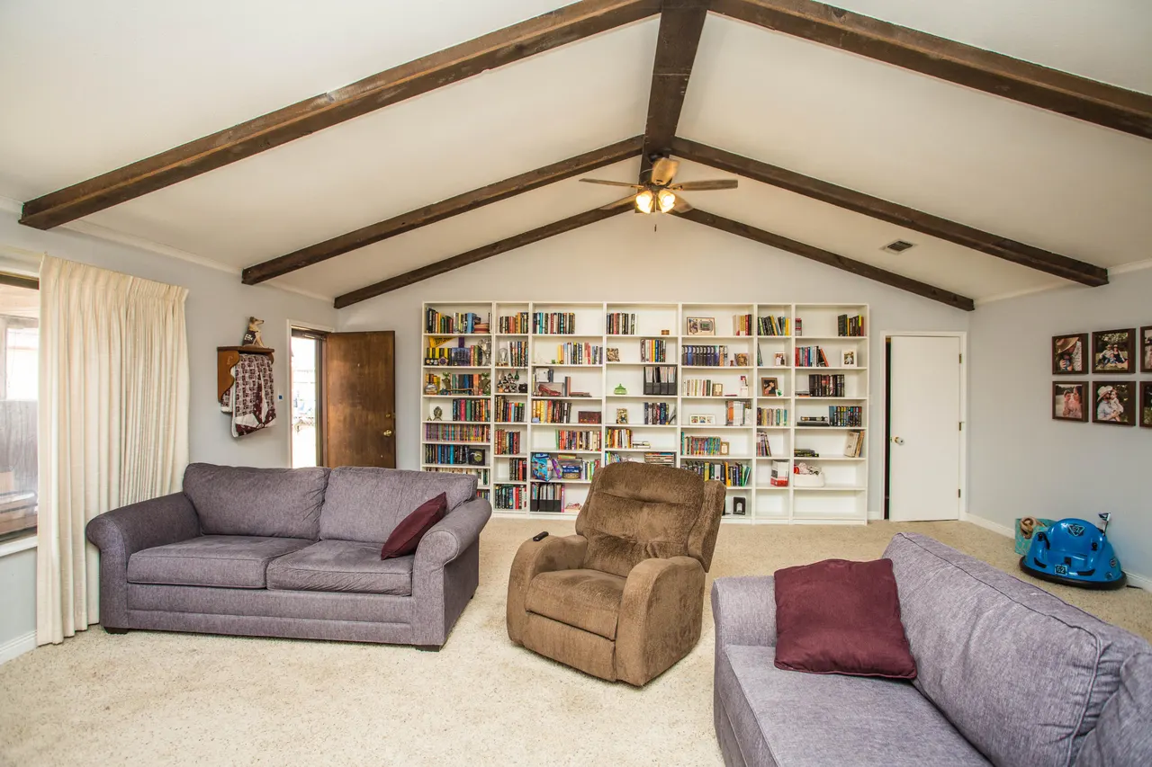 Photo 13 — 705 S 22nd Street, Slaton, TX 79364