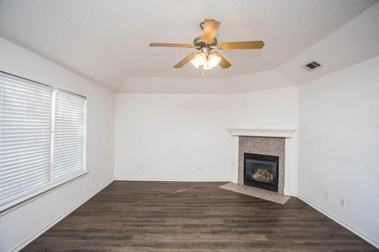 Photo 4 — 3114 111th Street, Lubbock, TX 79423