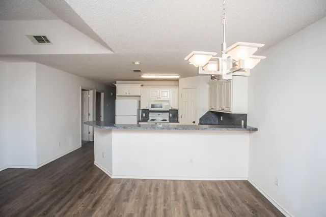 Photo 8 — 3114 111th Street, Lubbock, TX 79423