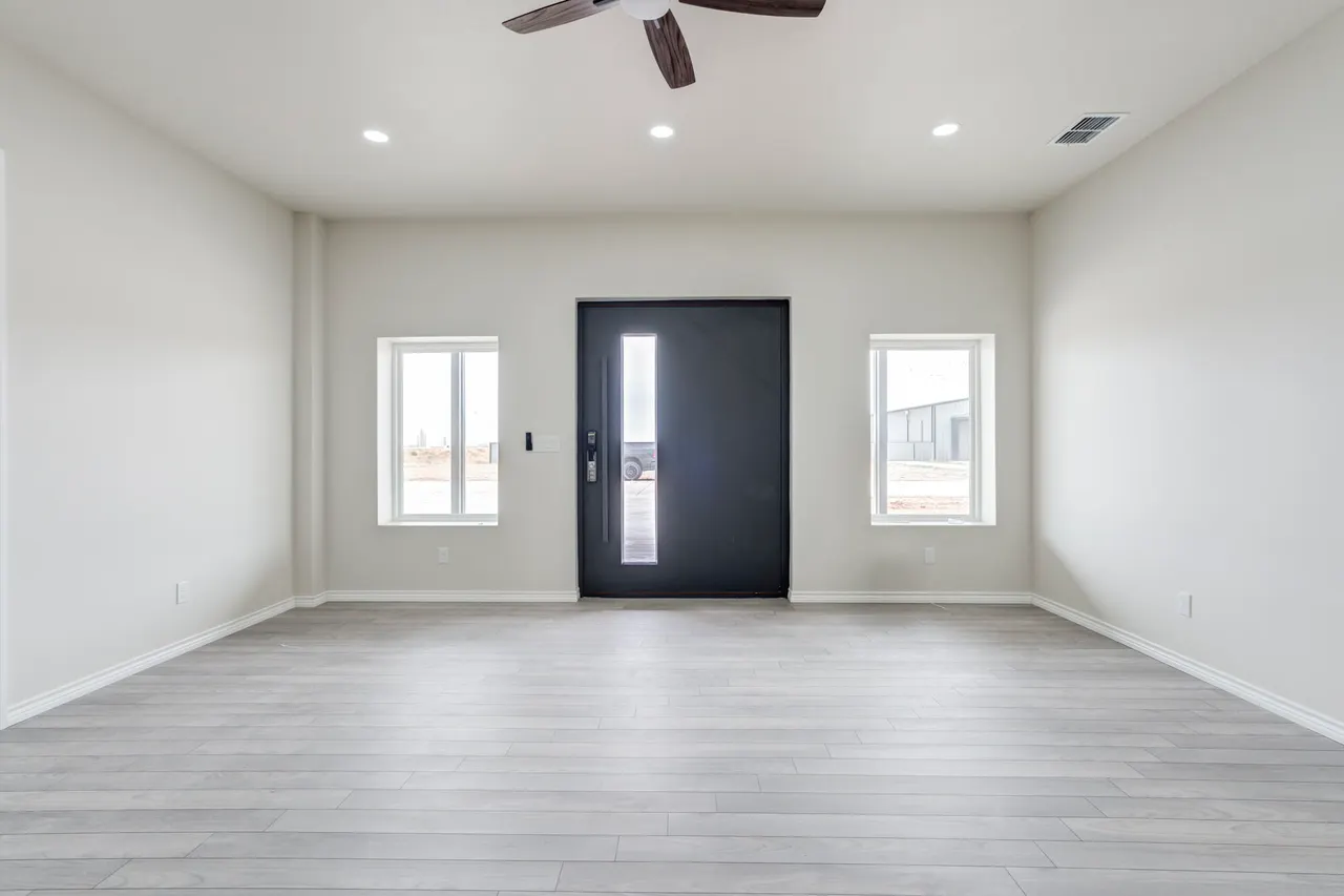 Photo 9 — 10710 County Road 2500, Lubbock, TX 79404