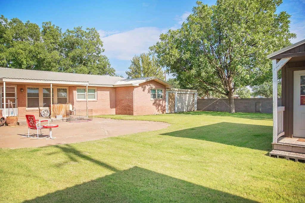 Photo 28 — 1201 N Avenue F, Denver City, TX 79323