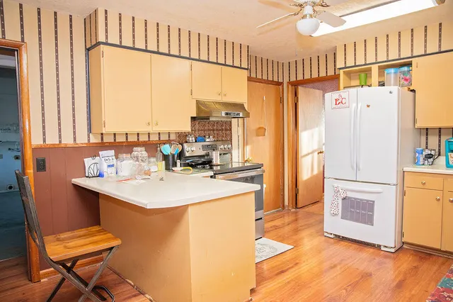 Photo 8 — 1201 N Avenue F, Denver City, TX 79323