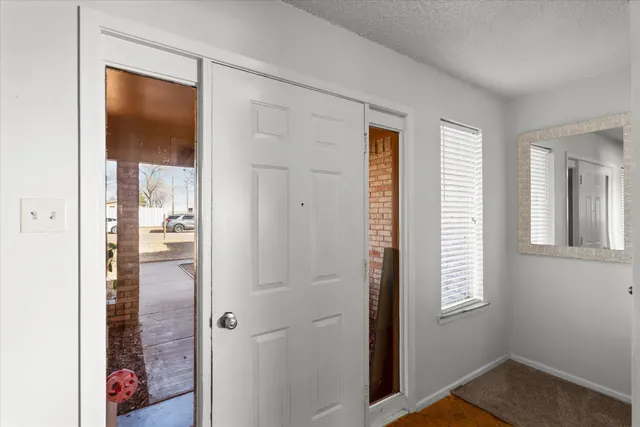 Photo 4 — 704 Cherry Street, Levelland, TX 79336