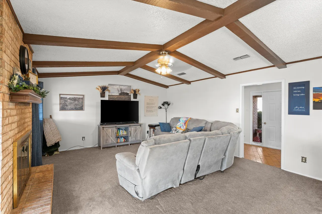 Photo 6 — 704 Cherry Street, Levelland, TX 79336