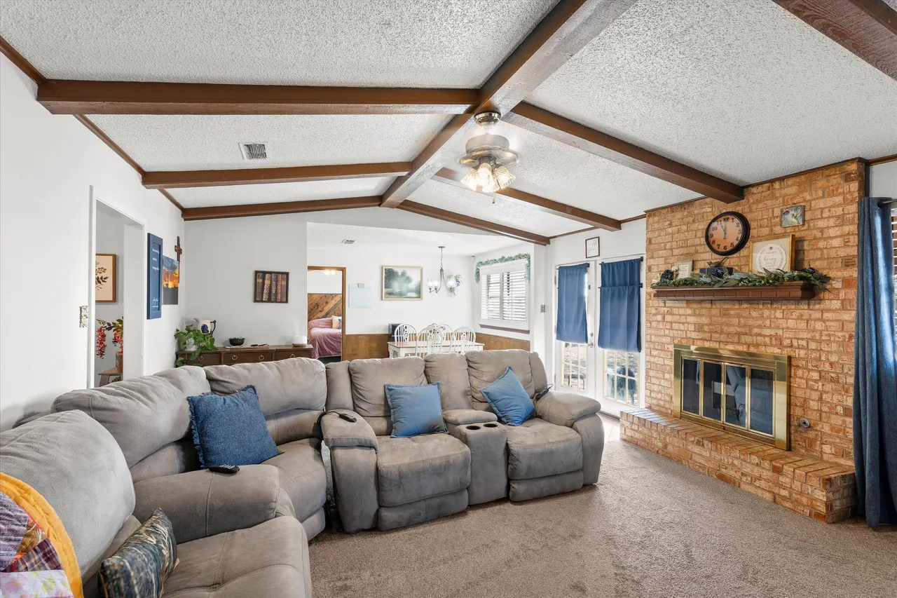 Photo 8 — 704 Cherry Street, Levelland, TX 79336