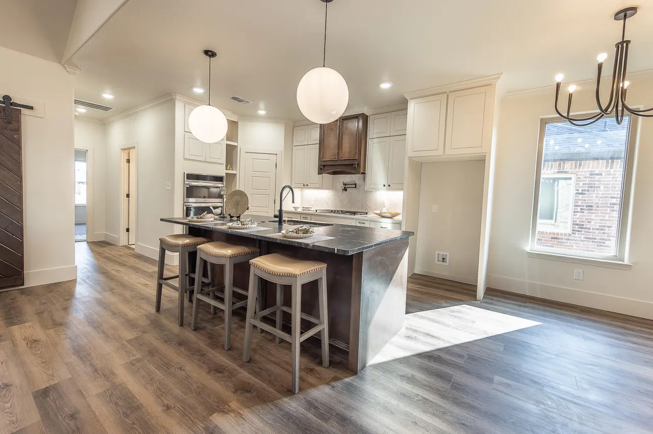 Photo 9 — 3605 143rd Street, Lubbock, TX 79423