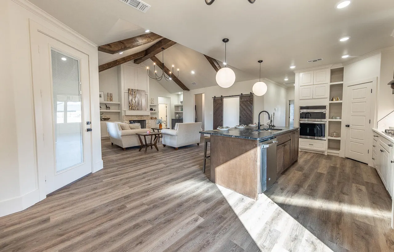 Photo 10 — 3605 143rd Street, Lubbock, TX 79423