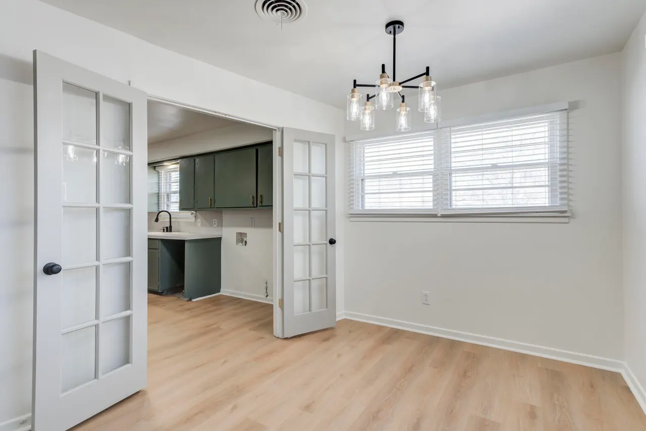 Photo 12 — 4404 28th Street, Lubbock, TX 79410