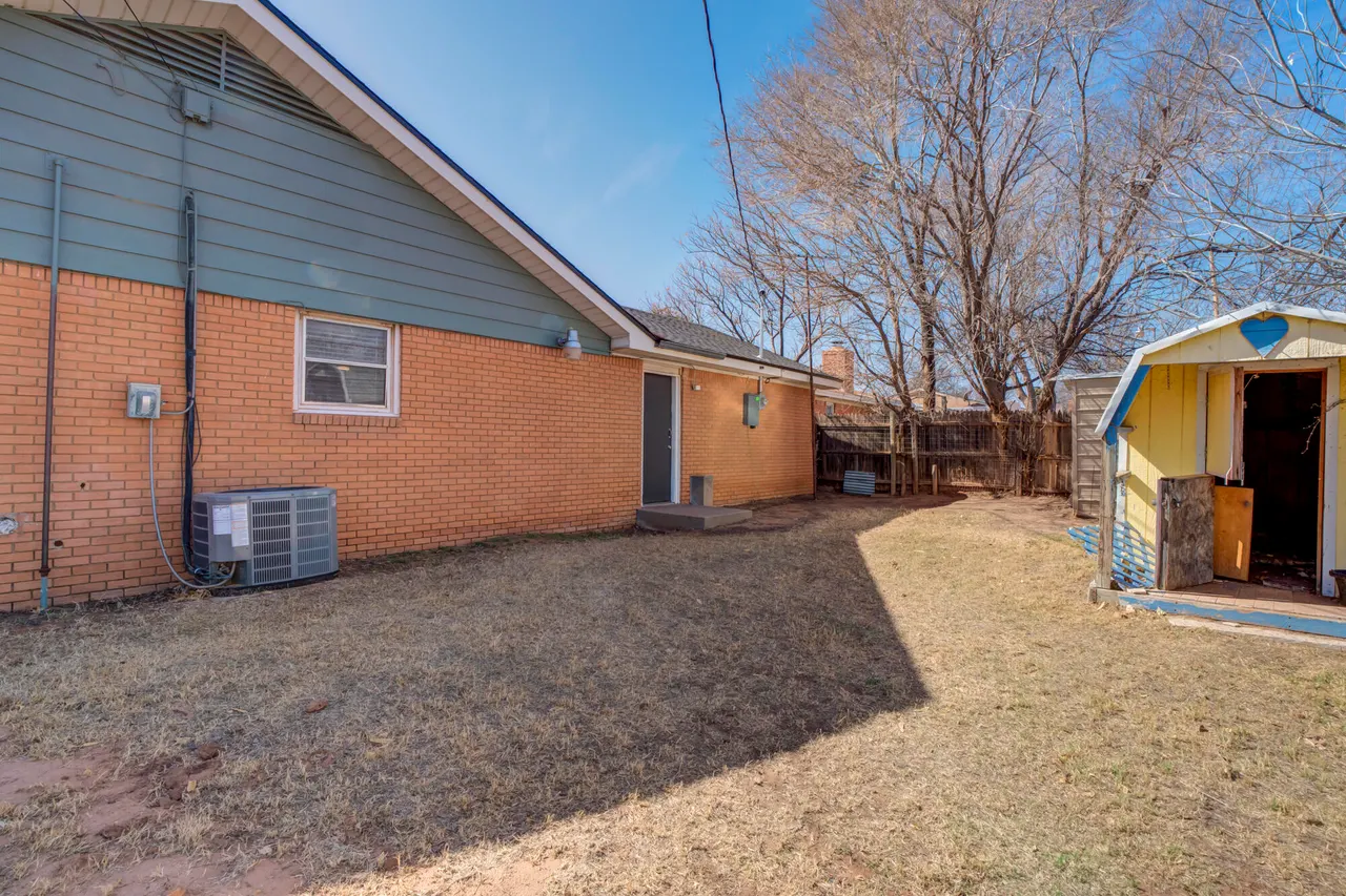 Photo 37 — 4404 28th Street, Lubbock, TX 79410