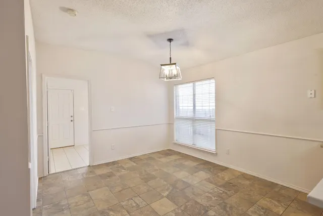 Photo 3 — 6533 86th Street, Lubbock, TX 79424