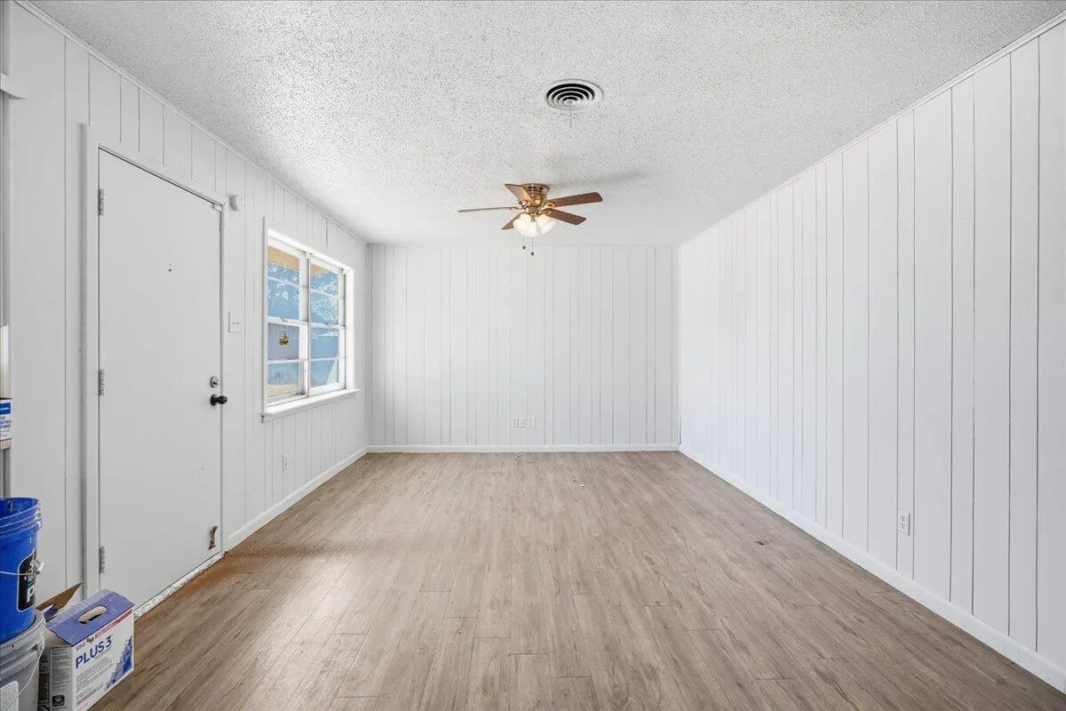 Photo 4 — 4615 46th Street, Lubbock, TX 79414