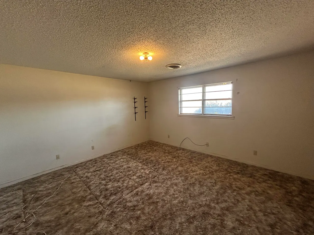 Photo 11 — 1926 Avenue H, Levelland, TX 79336