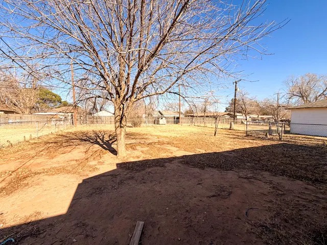 Photo 2 — 2616 38th Street, Lubbock, TX 79413