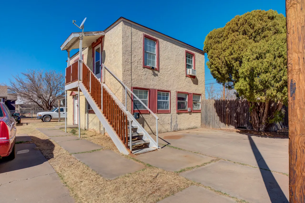 Front exterior — 2608 Avenue V, Lubbock, TX 79411