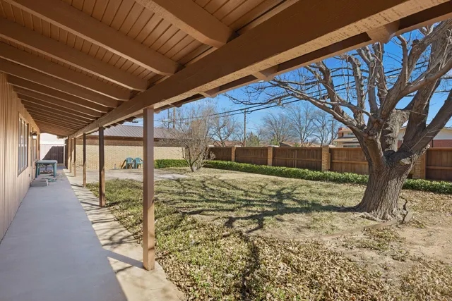 Photo 6 — 3802 43rd Street, Lubbock, TX 79413