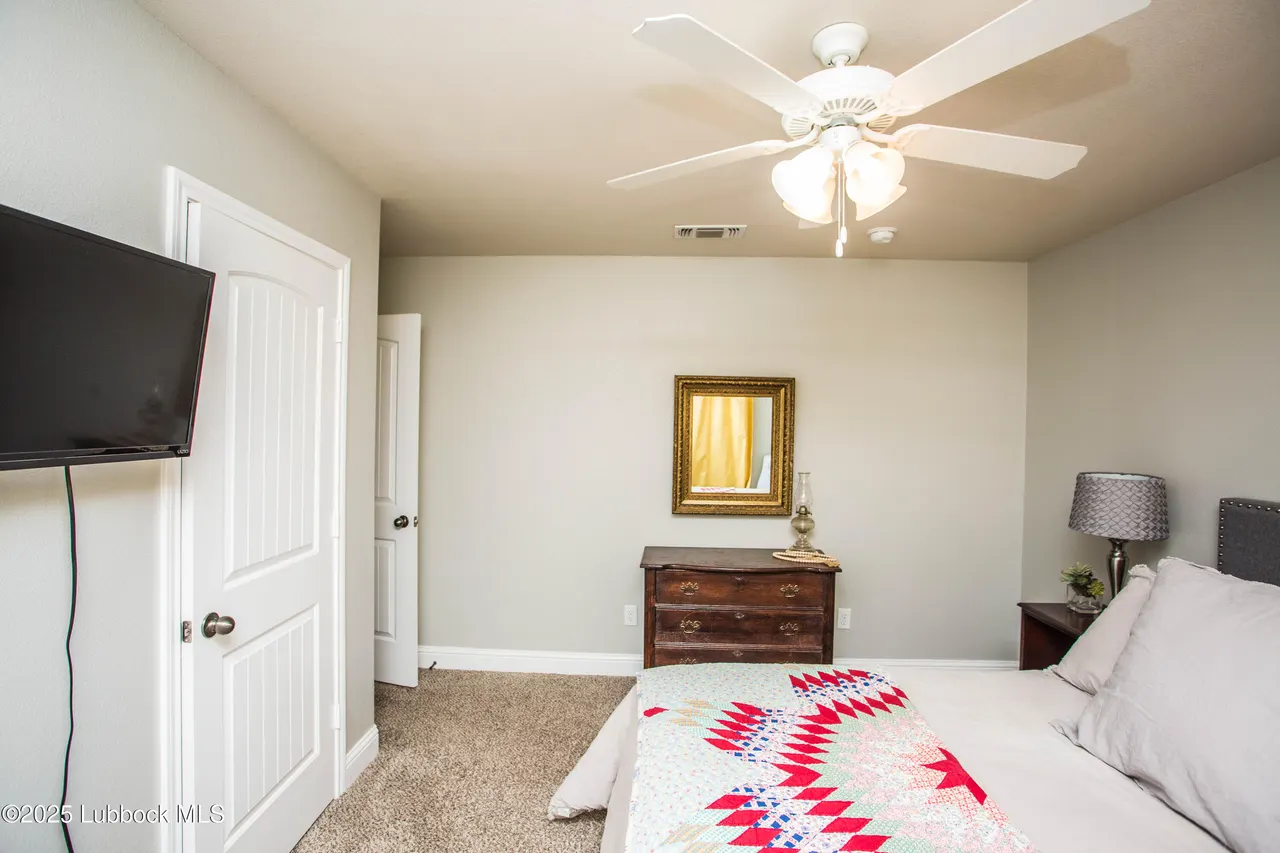 Photo 9 — 6942 37th Street, Lubbock, TX 79407