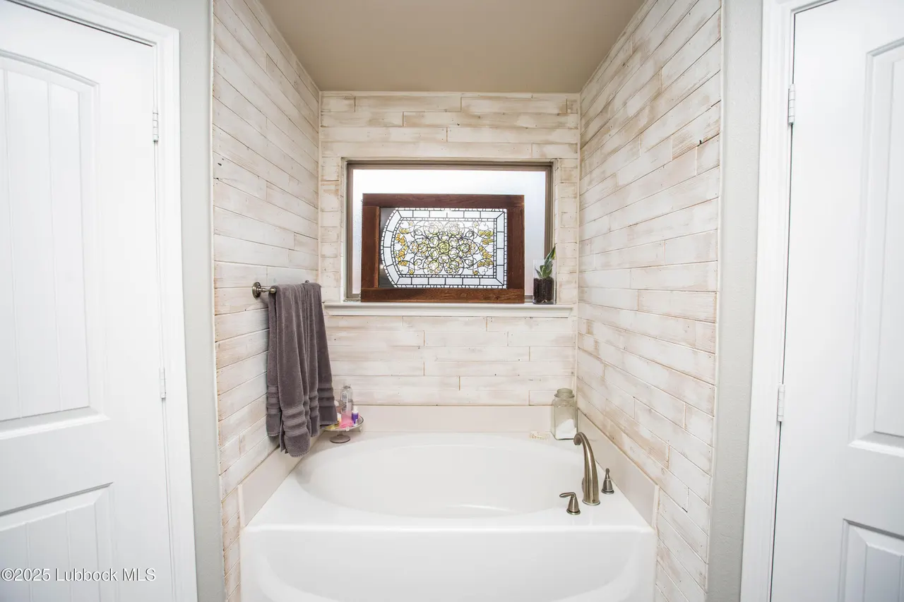 Photo 25 — 6942 37th Street, Lubbock, TX 79407