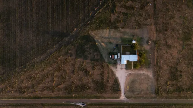 Photo 2 — 150 County Road 218, Seminole, TX 79360