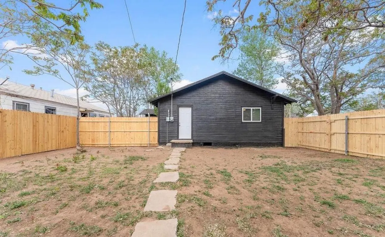 Photo 20 — 2312 Avenue U, Lubbock, TX 79411