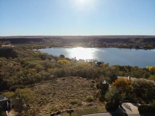 Photo 7 — 100 E Canyonview Drive, Ransom Canyon, TX 79366