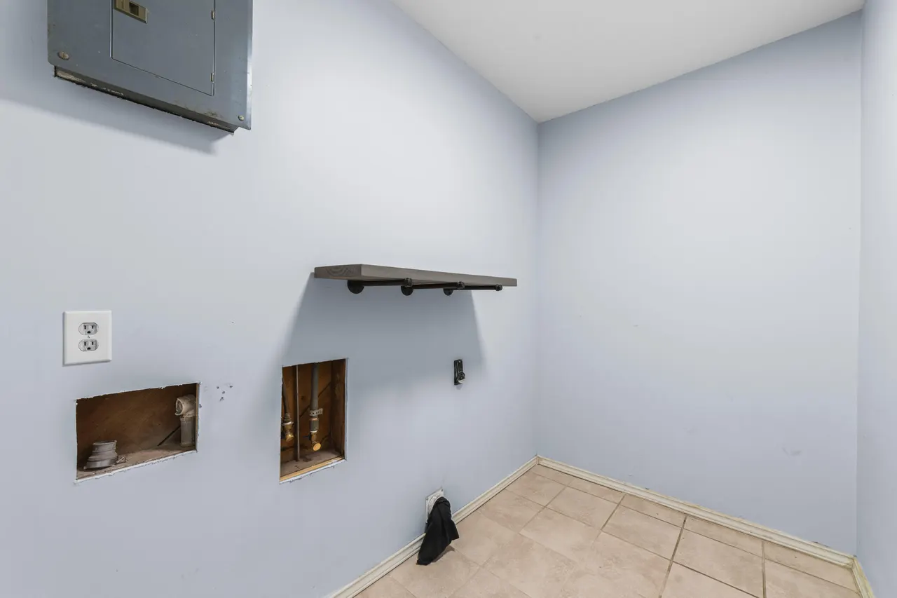 Photo 13 — 1407 Japonica Drive, Denver City, TX 79323