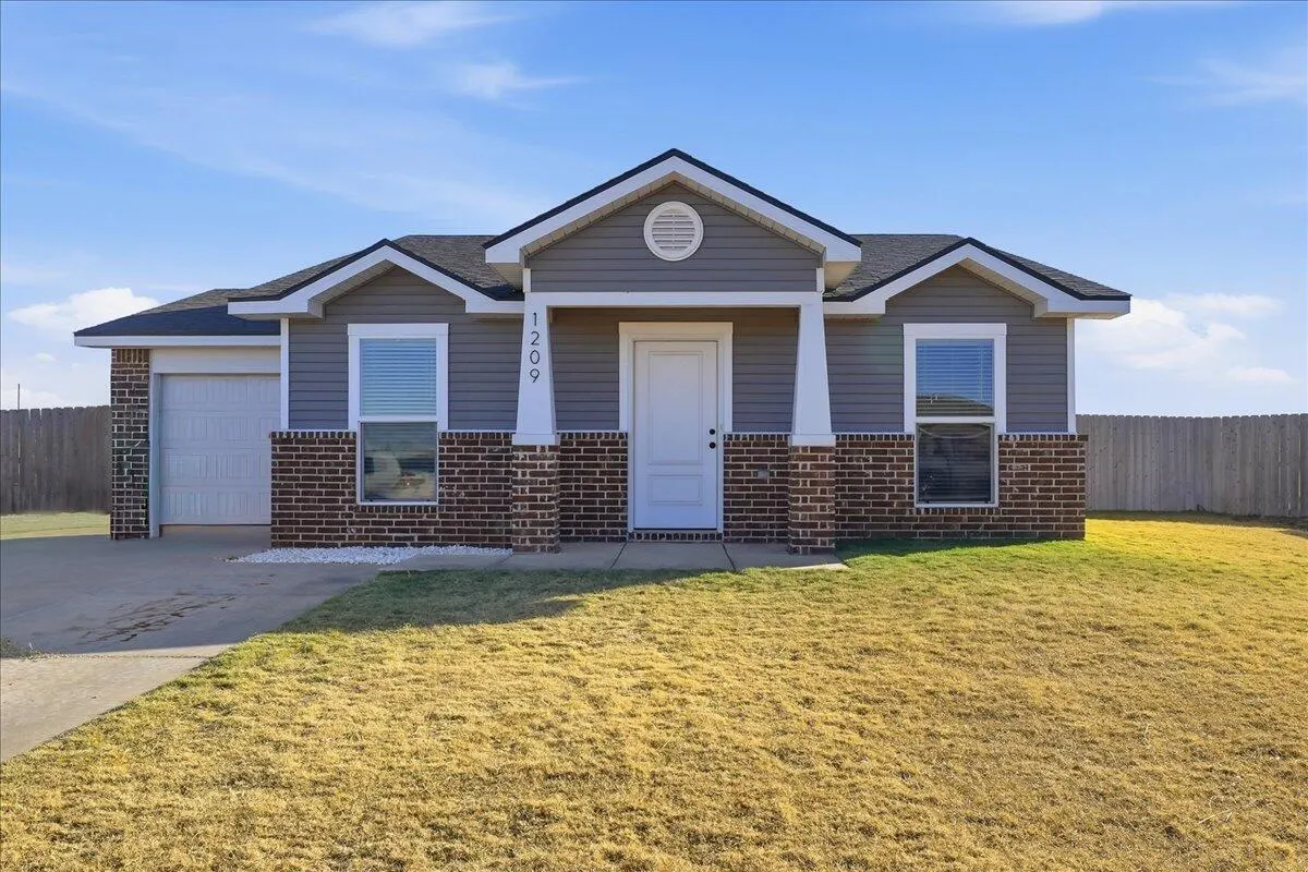Front exterior — 1209 E 21st Street, Wolfforth, TX 79382