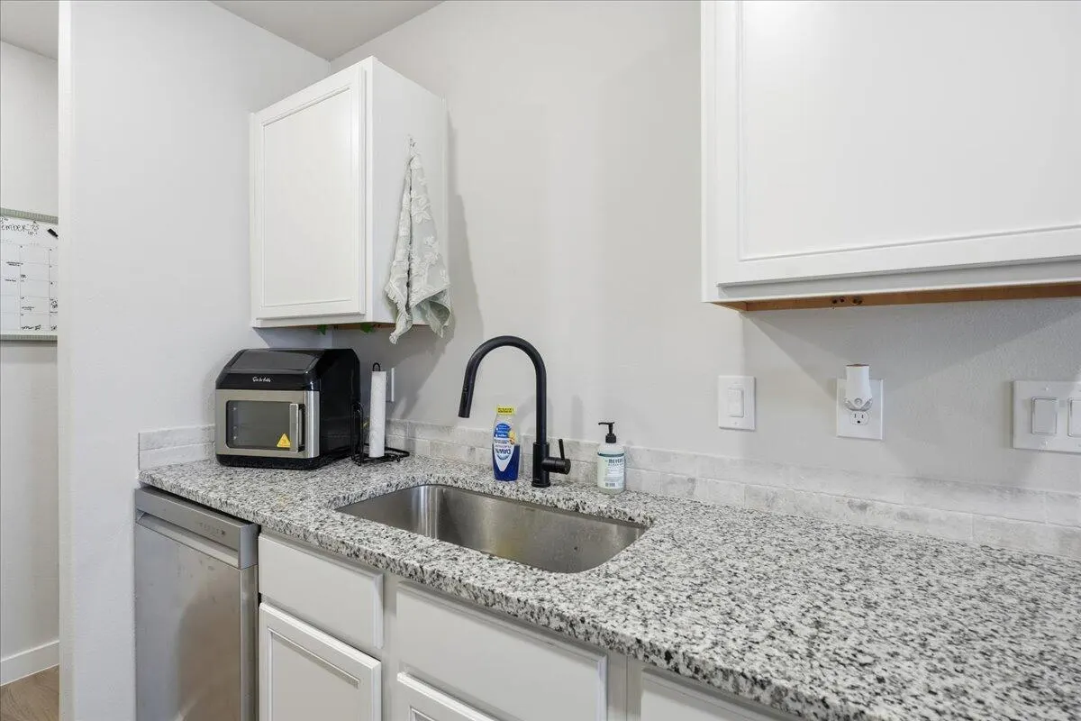 Photo 9 — 1209 E 21st Street, Wolfforth, TX 79382