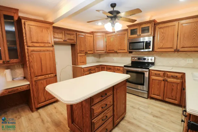 Photo 7 — 200 Crescent Drive, Littlefield, TX 79339