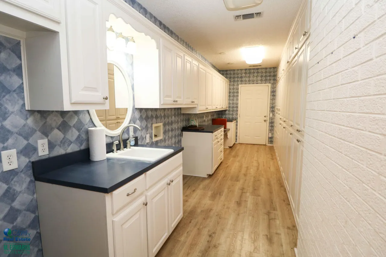 Photo 16 — 200 Crescent Drive, Littlefield, TX 79339